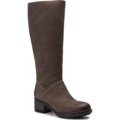 Kozaki LASOCKI SM-A052. Kozaki damskie Lasocki, bez obcasa, bez zapięcia. Za 399,99 zł.