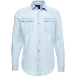 GStar 3301 SHIRT L/S Koszula light trell denim. Niebieskie koszule męskie na spinki G-Star, l, z bawełny. Za 369,00 zł.