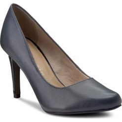 Szpilki TAMARIS - 1-22443-28 Navy 805. Niebieskie szpilki ze skóry licowej Tamaris, bez wzorów, eleganckie, bez obcasa, na obcasie, bez zapięcia. W wyprzedaży za 189,00 zł.