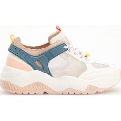 Sneakersy na platformie - Biały. Białe sneakersy damskie Reserved. Za 99,99 zł.