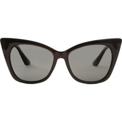 Czarne Okulary Meant. Czarne okulary przeciwsłoneczne damskie marki Born2be. Za 39,99 zł.