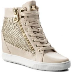 Sneakersy GUESS - Foresst FLFOR1 PEL12 BEIGE. Brązowe sneakersy damskie Guess, z materiału. W wyprzedaży za 299,00 zł.