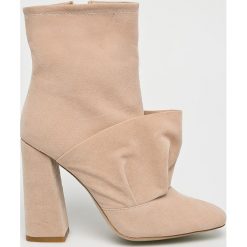 Buty zimowe damskie: Answear - Botki Secret
