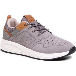 Sneakersy WRANGLER - Sequoia City WM01070A Lt. Grey 054. Szare sneakersy męskie Wrangler, na co dzień, bez wzorów, z zamszu, bez zapięcia. Za 329,00 zł.