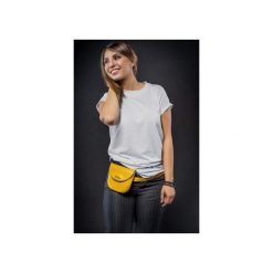 Nerka skórzana, czarna Gianna 2. Czarne nerki damskie Bolsa, bez wzorów, ze skóry, bez dodatków. Za 369,00 zł.