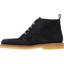 ANGULUS Sznurowane sportowe navy. Niebieskie buty chłopięce sportowe ANGULUS, z materiału, na sznurówki. W wyprzedaży za 384,30 zł.
