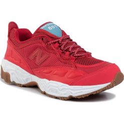 Sneakersy NEW BALANCE - ML801BED Czerwony. Czerwone sneakersy męskie New Balance, na co dzień, bez wzorów, ze skóry ekologicznej, klasyczne, bez zapięcia. W wyprzedaży za 319,00 zł.