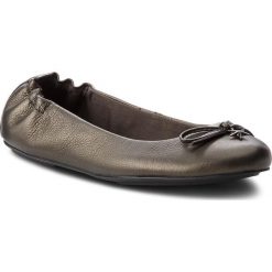 Baleriny TOMMY HILFIGER - Star Charm Flexible FW0FW03144 Gun Metal 027. Szare baleriny damskie TOMMY HILFIGER, bez wzorów, ze skóry, klasyczne, bez obcasa. W wyprzedaży za 259,00 zł.