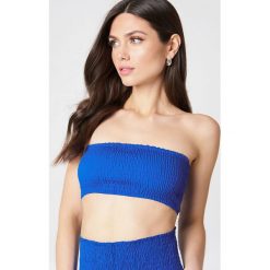 NA-KD Boho Marszczony top bandeau - Blue. Niebieskie topy damskie marki NA-KD Boho, bez wzorów, z poliesteru, bez kołnierzyka. W wyprzedaży za 22,40 zł.