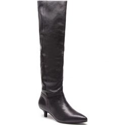 Kozaki VAGABOND - Minnna 4611-001-20 Black. Czarne kozaki damskie Vagabond, ze skóry, przed kolano, na wysokim obcasie, na obcasie, bez zapięcia. W wyprzedaży za 469,00 zł.