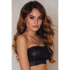 Biustonosze bardotka: NA-KD Lingerie Koronkowy biustonosz bandeau – Black