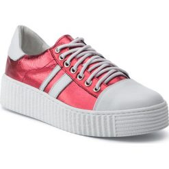 Sneakersy QUAZI - QZ-39-02-000252 684. Czerwone półbuty damskie QUAZI, na co dzień, bez wzorów, ze skóry, bez obcasa, na płaskiej podeszwie, bez zapięcia. W wyprzedaży za 199,00 zł.