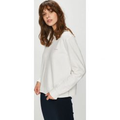 Calvin Klein - Bluza. Białe bluzy damskie marki Calvin Klein, s, z bawełny, bez kaptura. W wyprzedaży za 319,90 zł.