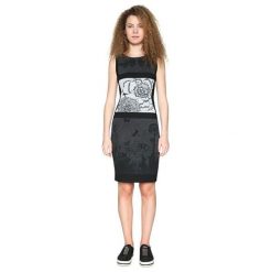 Desigual Kobiety Ubierają Kamizelka Dsgl-Original 18swvkbd 2000 (Rozmiar S). Szare kamizelki damskie Desigual, s, bez wzorów. W wyprzedaży za 155,00 zł.