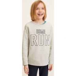 Mango Kids - Bluza dziecięca Noah 110-164 cm. Szare bluzy chłopięce Mango Kids, z nadrukiem, z bawełny, bez rękawów, bez kaptura. W wyprzedaży za 59,90 zł.