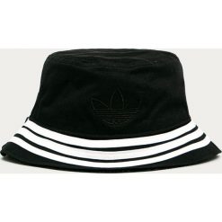 Adidas Originals - Kapelusz dwustronny. Czarne kapelusze damskie adidas Originals, z aplikacjami, z bawełny. Za 119,90 zł.