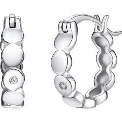 Srebrne kolczyki z diamentami. Szare kolczyki damskie Tess Diamonds, Carat 1934 & Co., z diamentem, srebrne. W wyprzedaży za 189,95 zł.