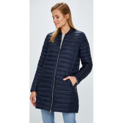 Tommy Hilfiger - Kurtka puchowa Bella. Niebieskie kurtki damskie TOMMY HILFIGER, s, bez wzorów, z tkaniny, długie, bez kaptura. W wyprzedaży za 799,90 zł.