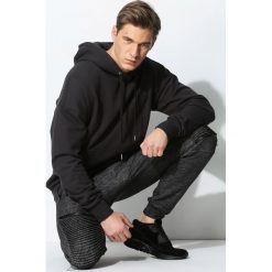 Ciemnoszara Bluza Don't Sweat. Czarne bluzy męskie marki Born2be, m, z długim rękawem, długie, z kapturem. Za 104,99 zł.