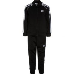 Adidas Originals SET Kurtka sportowa black. Czarne kurtki chłopięce sportowe marki adidas Originals, z jeansu. Za 269,00 zł.