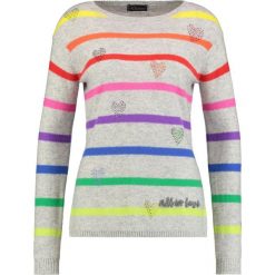Swetry klasyczne damskie: Princess goes Hollywood Sweter white smoke