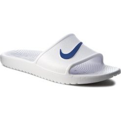 Klapki NIKE - Kawa Shower 832528 100 White/Blue Moon. Białe klapki męskie Nike, bez wzorów, z tworzywa sztucznego. W wyprzedaży za 79,00 zł.