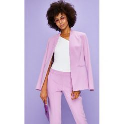 Answear - Żakiet Violet Kiss. Fioletowe żakiety damskie ANSWEAR, s, bez wzorów, z elastanu. W wyprzedaży za 149,90 zł.