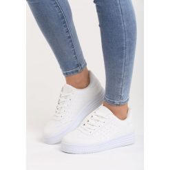 Białe Buty Sportowe Global Spirit. Szare buty sportowe damskie marki Born2be. Za 69,99 zł.