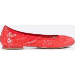 Baleriny damskie lakierowane: Caprice – Baleriny