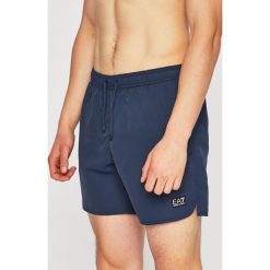 EA7 Emporio Armani - Kąpielówki. Niebieskie kąpielówki męskie EA7 Emporio Armani, m, bez wzorów, z poliesteru. W wyprzedaży za 199,90 zł.
