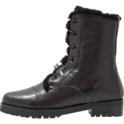 Buty zimowe damskie: Everybody Botki sznurowane carreza nero/nero