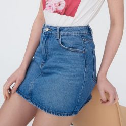 Jeansowa spódnica mini - Granatowy. Niebieskie spódniczki damskie Sinsay, bez wzorów, z jeansu, mini. Za 49,99 zł.