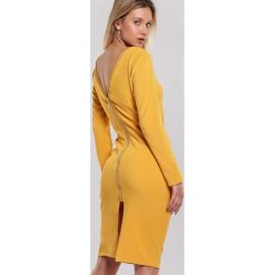 Żółta Sukienka Husbandman. Żółte sukienki damskie other, s, bez wzorów, bez kołnierzyka, bez rękawów, midi. Za 79,99 zł.