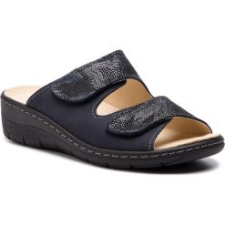 Klapki DR. BRINKMANN - 701326 Navy 5. Niebieskie klapki damskie marki Dr. Brinkmann, bez wzorów, ze skóry, bez obcasa. Za 239,00 zł.