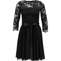 Swing Sukienka koktajlowa schwarz. Czarne sukienki koktajlowe marki Swing, z materiału. Za 399,00 zł.