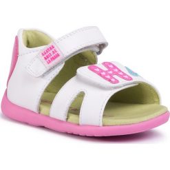 Sandały AGATHA RUIZ DE LA PRADA - 202903 B-Blanco. Białe sandały dziewczęce Agatha Ruiz de la Prada, ze skóry ekologicznej, bez zapięcia. W wyprzedaży za 199,00 zł.