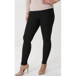 Czarne Legginsy Horningsea. Czarne legginsy sportowe damskie Born2be, xl, bez wzorów. Za 59,99 zł.