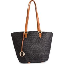 Torebka MONNARI - BAG0520-020 Black. Czarne torebki klasyczne damskie marki Monnari, z aplikacjami, z tworzywa sztucznego, klasyczne, zdobione, bez dodatków. W wyprzedaży za 179,00 zł.