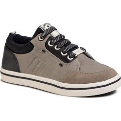 Sneakersy MAYORAL - 43199 Gris 85. Szare trampki chłopięce Mayoral, bez wzorów, z zamszu, na sznurówki. Za 179,00 zł.