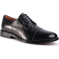 Półbuty GINO ROSSI - Chuck MPU211-BN4-4300-9900-0 99. Czarne buty wizytowe męskie Gino Rossi, bez wzorów, ze skóry, klasyczne, bez zapięcia. W wyprzedaży za 479,00 zł.
