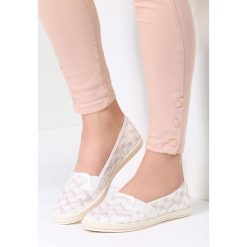 Białe Tenisówki Come Get It. Białe trampki i tenisówki damskie vices, bez wzorów, bez zapięcia. Za 29,99 zł.