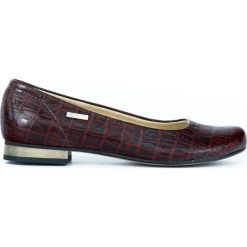 Baleriny na obcasie z tłoczeniem - skóra naturalna - model 008 - kolor brązowo czarny krokodyl. Pomarańczowe baleriny damskie Zapato, bez wzorów, ze skóry, eleganckie, na niskim obcasie, na obcasie. W wyprzedaży za 179,40 zł.