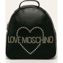 Love Moschino - Plecak skórzany. Czarne plecaki damskie Love Moschino, z aplikacjami, ze skóry. W wyprzedaży za 999,90 zł.