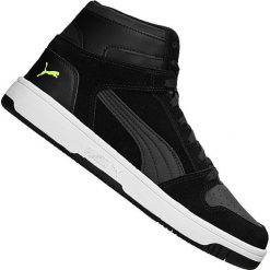 Czarne Buty Puma Rebound LayUp Sd M W 370219-01. Czarne buty sportowe męskie Puma, z zamszu, bez zapięcia, do koszykówki. W wyprzedaży za 339,00 zł.