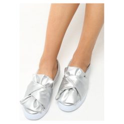 Trampki i tenisówki damskie: Srebrne Slip On Wendy