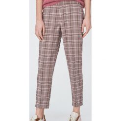 Spodnie chino - Różowy. Różowe spodnie damskie Sinsay, s, bez wzorów. Za 49,99 zł.