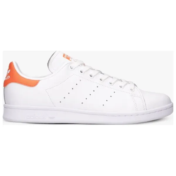 Adidas Stan Smith buty męskie, biały, rozmiar 44 2/3. Białe buty sportowe męskie Adidas, ze skóry, bez zapięcia, tenisowe, adidas stan smith. W wyprzedaży za 339,99 zł.