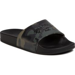Klapki BILLABONG - Poolslide Corp S5FF22BIP0 Camo 869. Czarne klapki męskie Billabong, bez wzorów, ze skóry ekologicznej. W wyprzedaży za 109,00 zł.