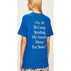 Local Heroes - T-shirt Parents Money. Niebieskie bluzki damskie LOCAL HEROES, s, z nadrukiem, z bawełny, z okrągłym kołnierzem. W wyprzedaży za 89,90 zł.