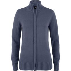 Sweter rozpinany bonprix jagodowy. Fioletowe golfy damskie bonprix, w prążki, z bawełny. Za 74,99 zł.